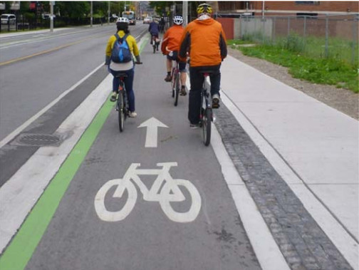 Green bike lane line on Sherbourne Street, Toronto